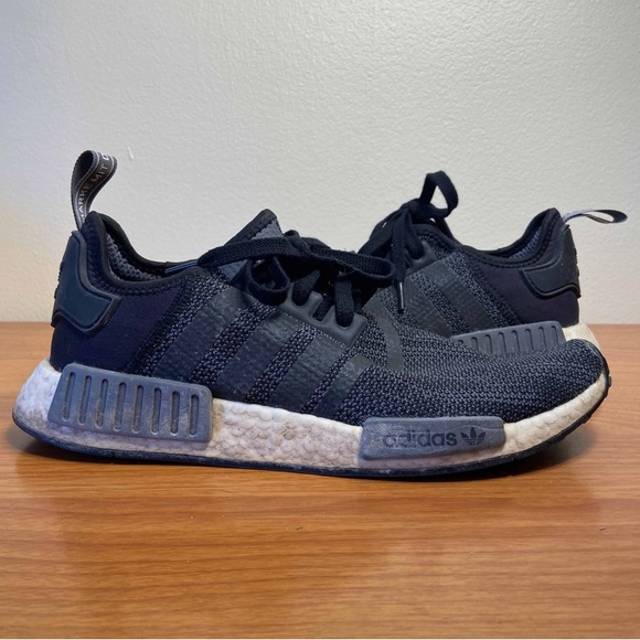 adidas gazelle silver green womens adidas NMD Primeblue Mens Lifestyle Shoe Black White GZ9258  Shoe Palace